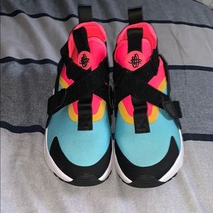 Nike huarache city sneakers